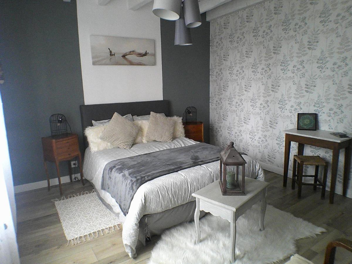 Le Clocooning Chambres D'Hotes Chez L'Habitant Billy  外观 照片