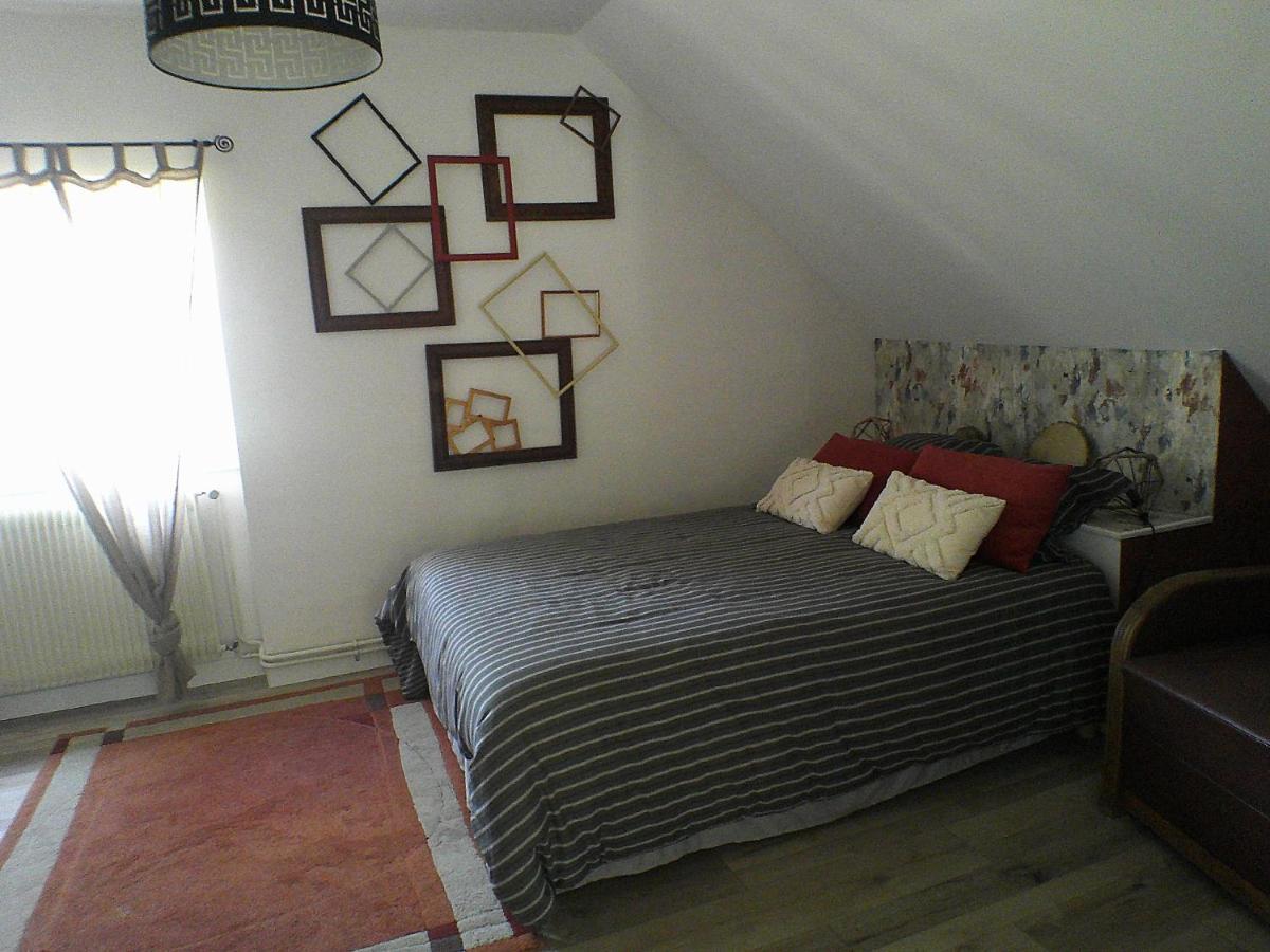 Le Clocooning Chambres D'Hotes Chez L'Habitant Billy  外观 照片
