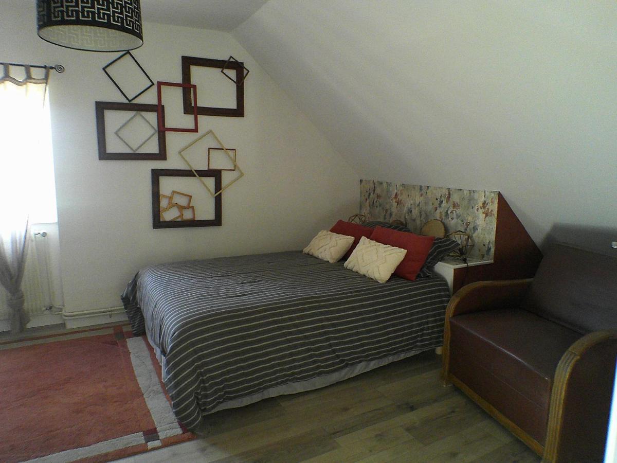 Le Clocooning Chambres D'Hotes Chez L'Habitant Billy  外观 照片